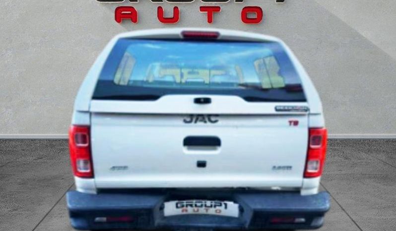 
								JAC T8 2.0 Tci Lux 4X4 full									