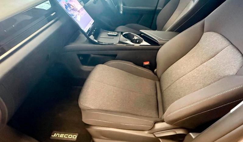 
								Jaecoo J5 1.5T Vortex full									