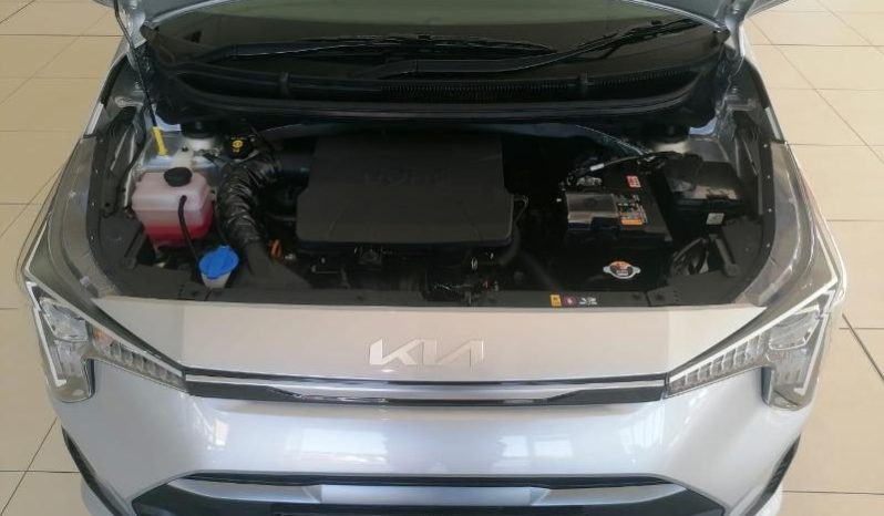 
								Kia Picanto 1.0 Ls At full									