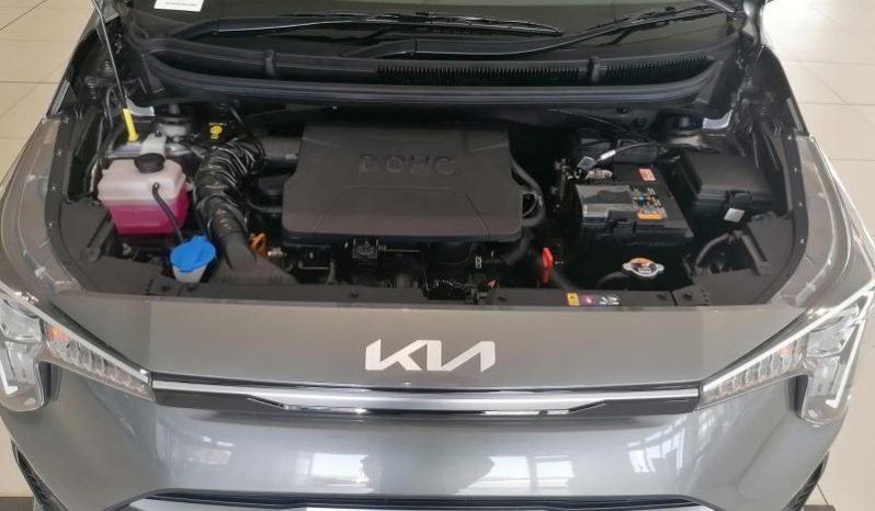 
								Kia Picanto 1.0 Ls At full									