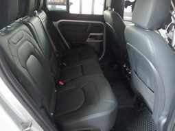 
										LAND ROVER DEFENDER 110 3.0 D D300 SE (221KW) full									
