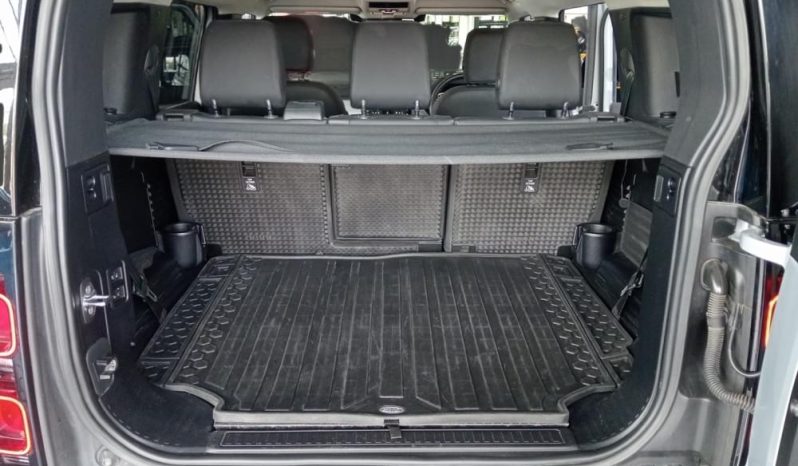 
								LAND ROVER DEFENDER 110 3.0 D D300 SE (221KW) full									