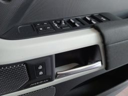
										LAND ROVER DEFENDER 110 3.0 D D300 SE (221KW) full									