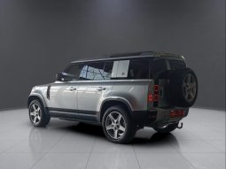 
										LAND ROVER DEFENDER 110 3.0 D D300 SE (221KW) full									