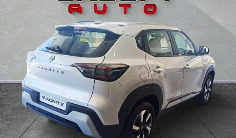 
								Nissan Magnite 1.0T Acenta full									