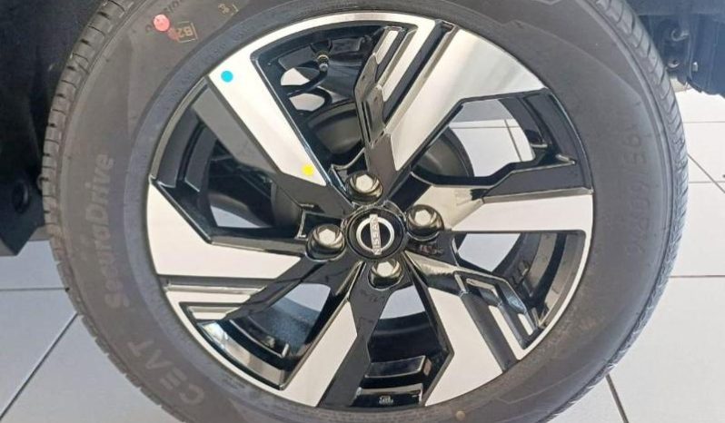 
								Nissan Magnite 1.0T Acenta full									