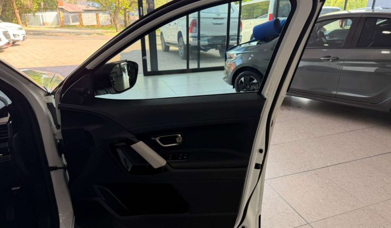 
								TATA HARRIER HARRIER 2.0TD FEARLESS + A/T full									