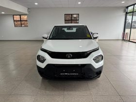 Tata Punch 1.2 Adventure
