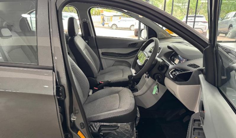 
								Tata Tiago 1.2 Xm full									