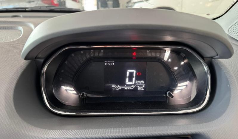 
								Tata Tiago 1.2 Xm full									