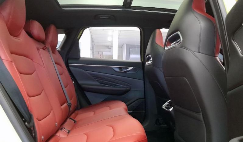 
								BAIC X55 1.5T Premium 2-Tone full									