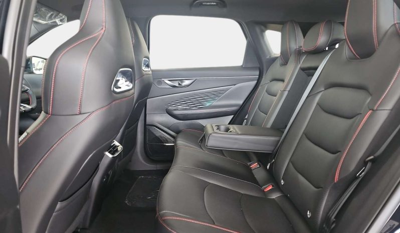 
								BAIC X55 1.5T Premium 2-Tone full									