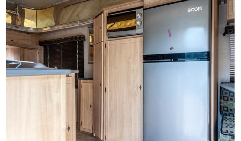 
								Caravan Gypsey Regal full									