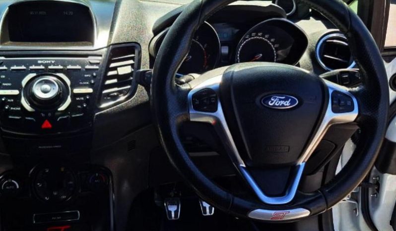 
								Ford Fiesta St 1.6 Ecoboost 3-Door full									