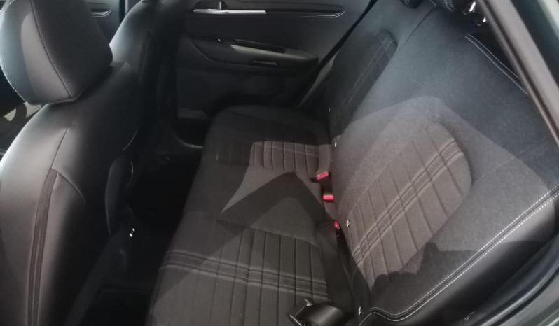 
								Kia Sonet 1.5 Lx Cvt full									