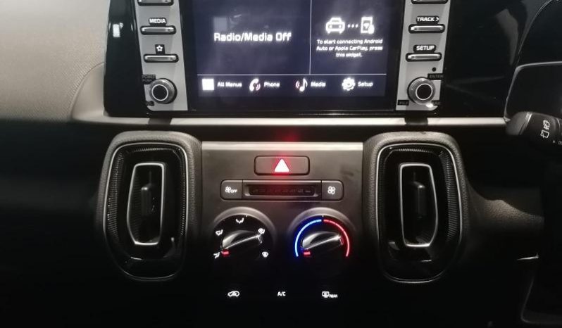
								Kia Sonet 1.5 Lx Cvt full									