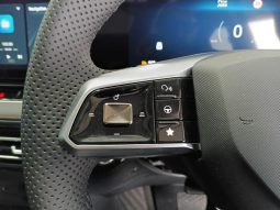 
										MG Hs 1.5T Luxury At full									