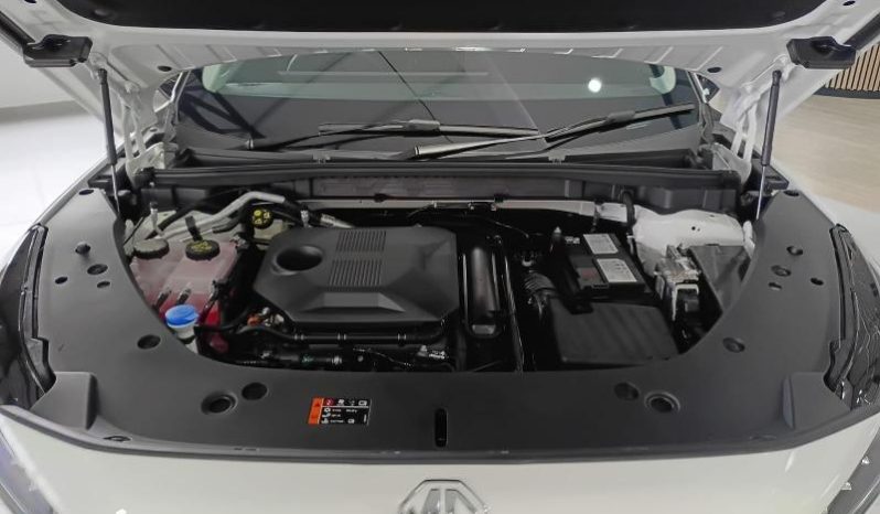 
								MG Hs 1.5T Luxury At full									