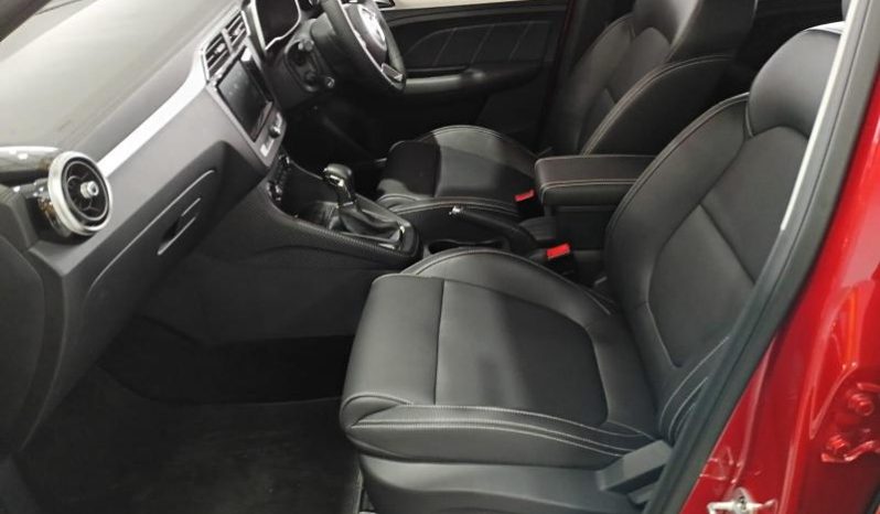 
								MG Zs 1.5 Luxury At full									