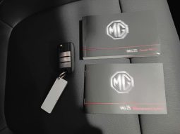 
										MG Zs 1.5 Luxury At full									
