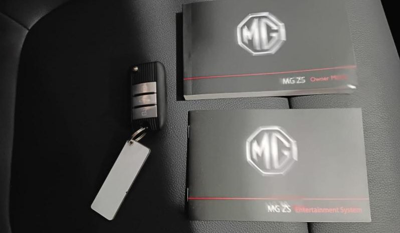 
								MG Zs 1.5 Luxury At full									