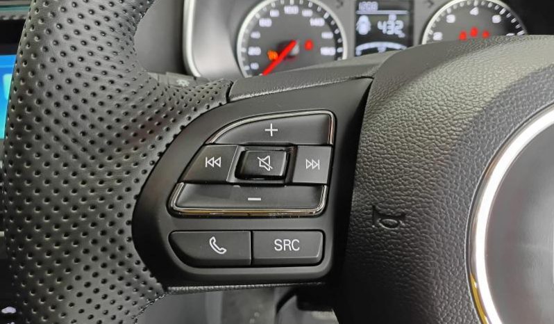 
								MG Zs 1.5 Luxury At full									