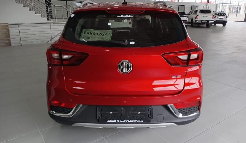 
								MG Zs 1.5 Luxury At full									