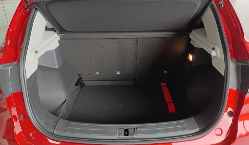 
								MG Zs 1.5 Luxury At full									