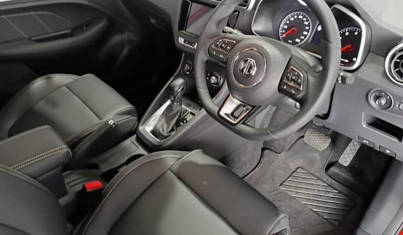 
								MG Zs 1.5 Luxury At full									