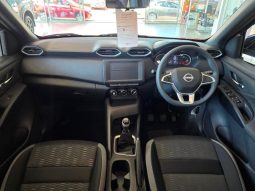
										Nissan Magnite 1.0 Visia full									
