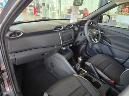 
										Nissan Magnite 1.0 Visia full									
