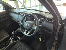 
										Nissan Magnite 1.0 Visia full									