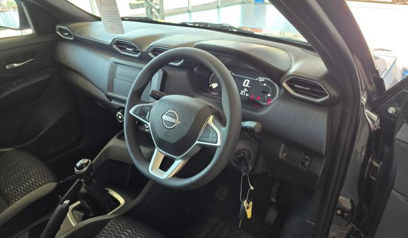 
								Nissan Magnite 1.0 Visia full									