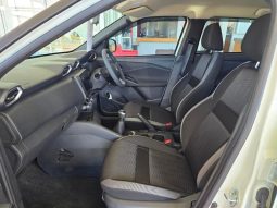 
										Nissan Magnite 1.0 Visia full									