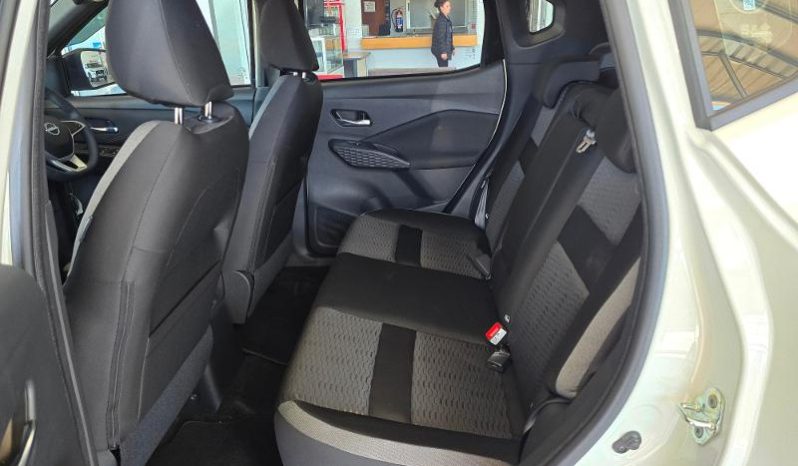 
								Nissan Magnite 1.0 Visia full									