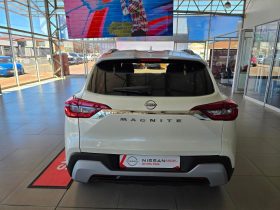 Nissan Magnite 1.0 Visia