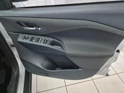 
										Nissan Magnite 1.0 Visia At full									