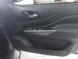 
										Nissan Navara 2.5D Le Plus D Cab 4X2 At full									