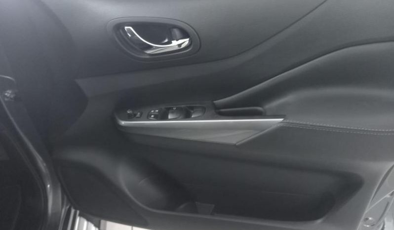 
								Nissan Navara 2.5D Le Plus D Cab 4X2 At full									