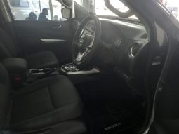 
										Nissan Navara 2.5D Le Plus D Cab 4X2 At full									