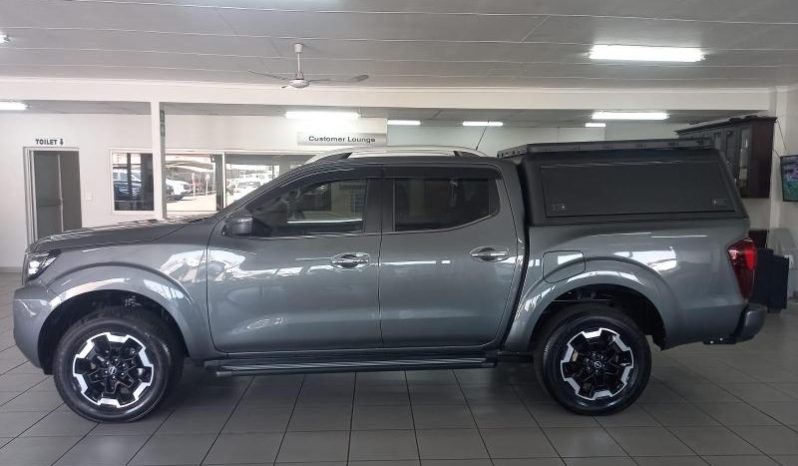 
								Nissan Navara 2.5D Le Plus D Cab 4X2 At full									