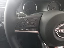 
										Nissan Navara 2.5D Le Plus D Cab 4X2 At full									