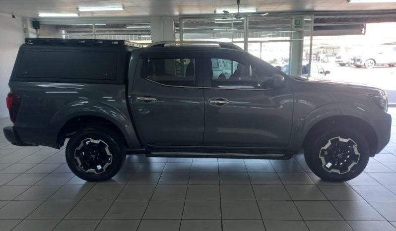 
								Nissan Navara 2.5D Le Plus D Cab 4X2 At full									