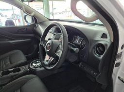 
										Nissan Navara 2.5D Pro-4X Warrior D Cab 4X4 At full									