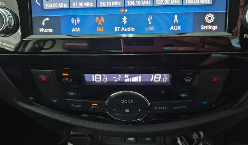 
								Nissan Navara 2.5D Pro-4X Warrior D Cab 4X4 At full									