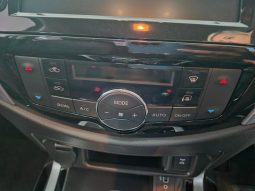 
										Nissan Navara 2.5D Stealth D Cab 4X2 At full									