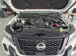 
										Nissan Navara 2.5D Stealth D Cab 4X2 At full									