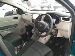 
										Renault Triber 1.0 Evolution full									