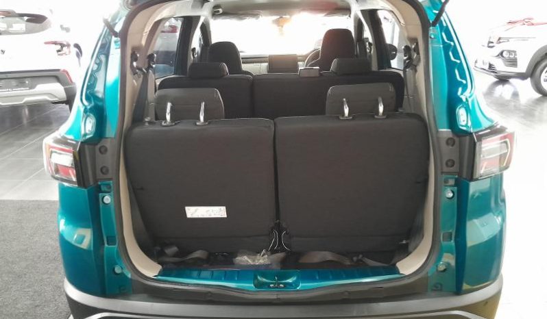 
								Renault Triber 1.0 Techno full									