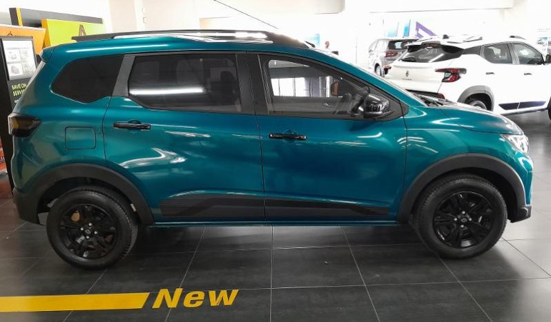 
								Renault Triber 1.0 Techno full									